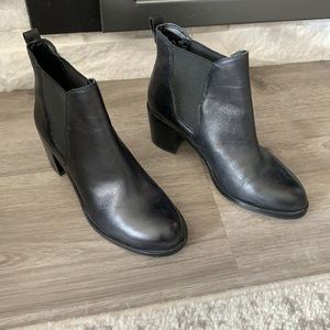 Sam Edelman Justin Booties - 6.5